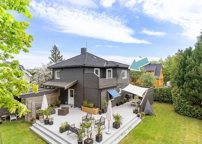 2 Bedroom W/ Parking & Balcony * Tonsberg